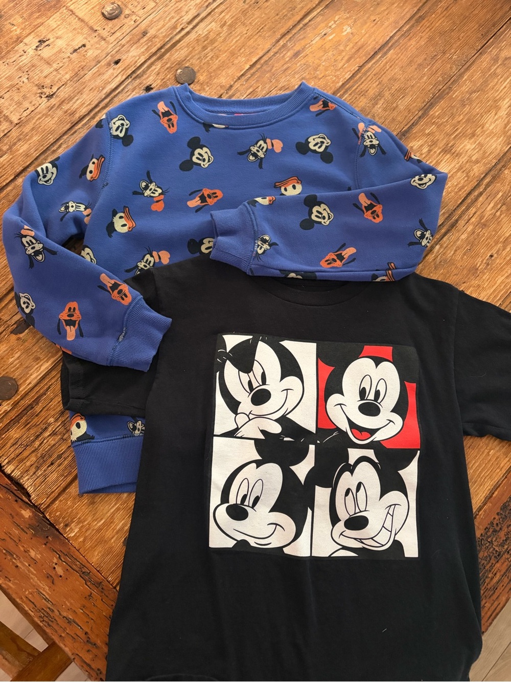 Disney Black Mickey Graphic Tee & Blue Mickey Pattern Sweatshirt Set